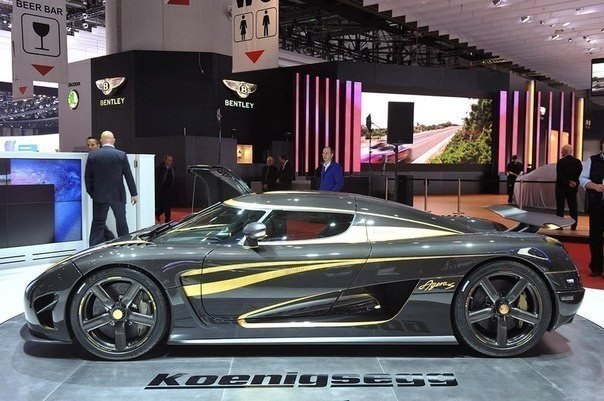 Koenigsegg Agera S.: ~ 51 .  : 1 030 ..  100/: 2.8 ... - 6