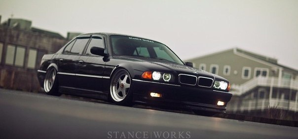 BMW 740i E38 - 3