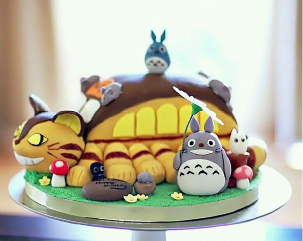 cute totoro cakes - 4