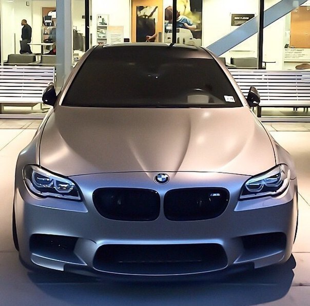 BMW M5 F10