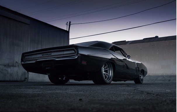Tantrum 1970 Dodge Charger - 2