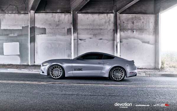 Ford Mustang GT 5.0 - 6