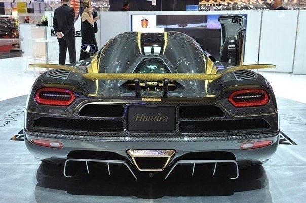 Koenigsegg Agera S.: ~ 51 .  : 1 030 ..  100/: 2.8 ... - 5