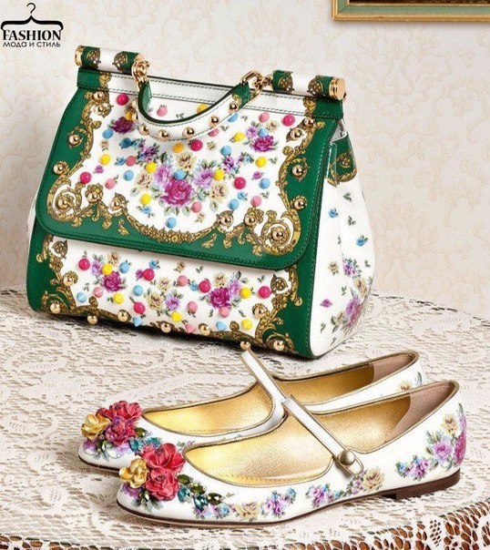      Dolce & Gabbana
