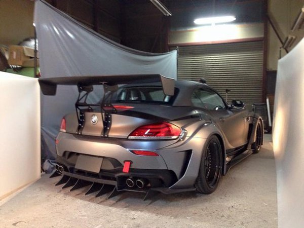 Varis     BMW Z4 - 2