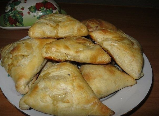 Самая вкусная самса! Для теста: -вода 1 стак. - соль 0,5 ч. л. - 1 ст. л. раст. масла - мука ...