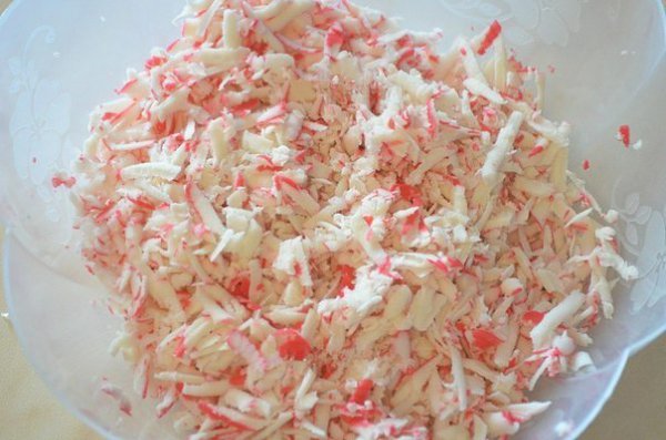 Сырные шарики с крабовыми палочками. Закуска из крабового мяса (или палочек) очень популярна. ... - 3