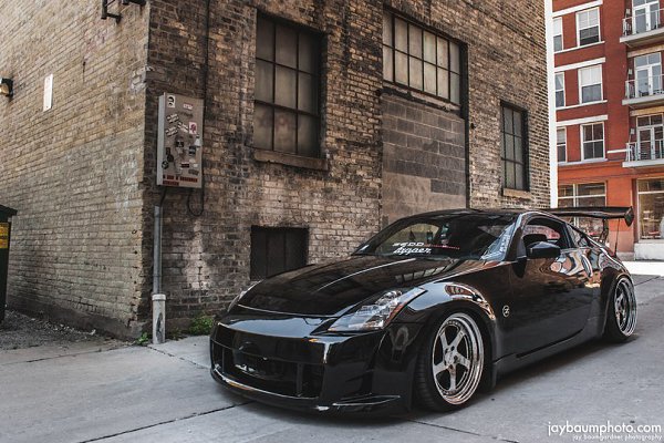 Nissan 350Z. - 2