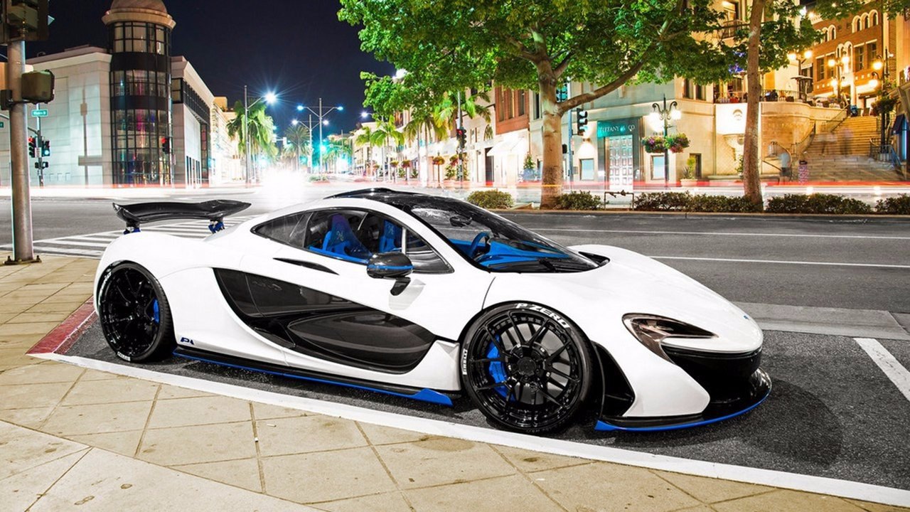 McLaren P1