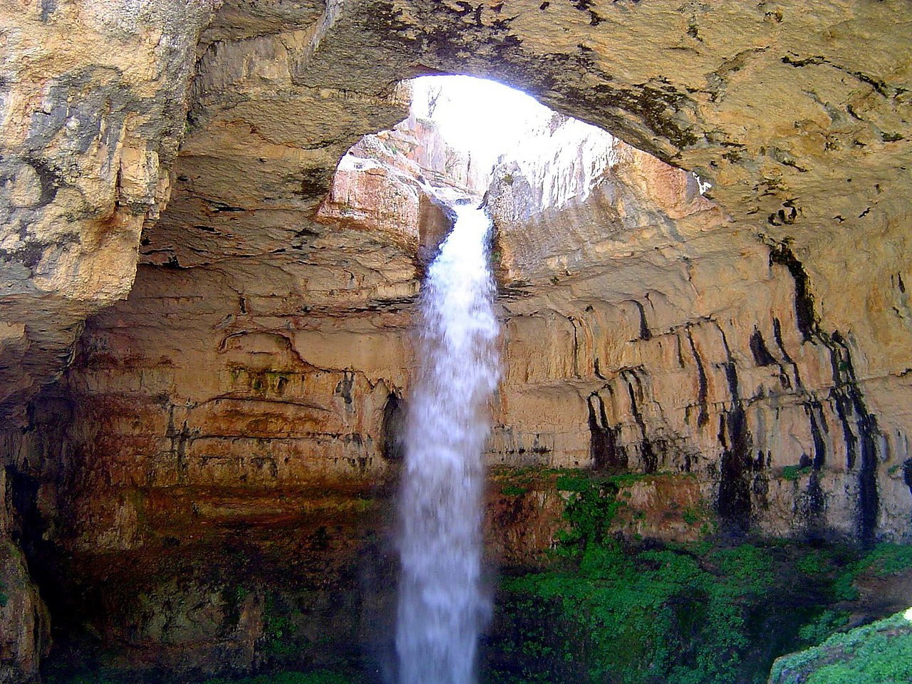  Baatara Gorge  