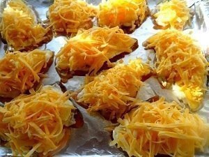 Курица, запеченная с ананасами и сыром.Состав:куриное филе: 500 г.консервированные ананасы: 450-500 ... - 4