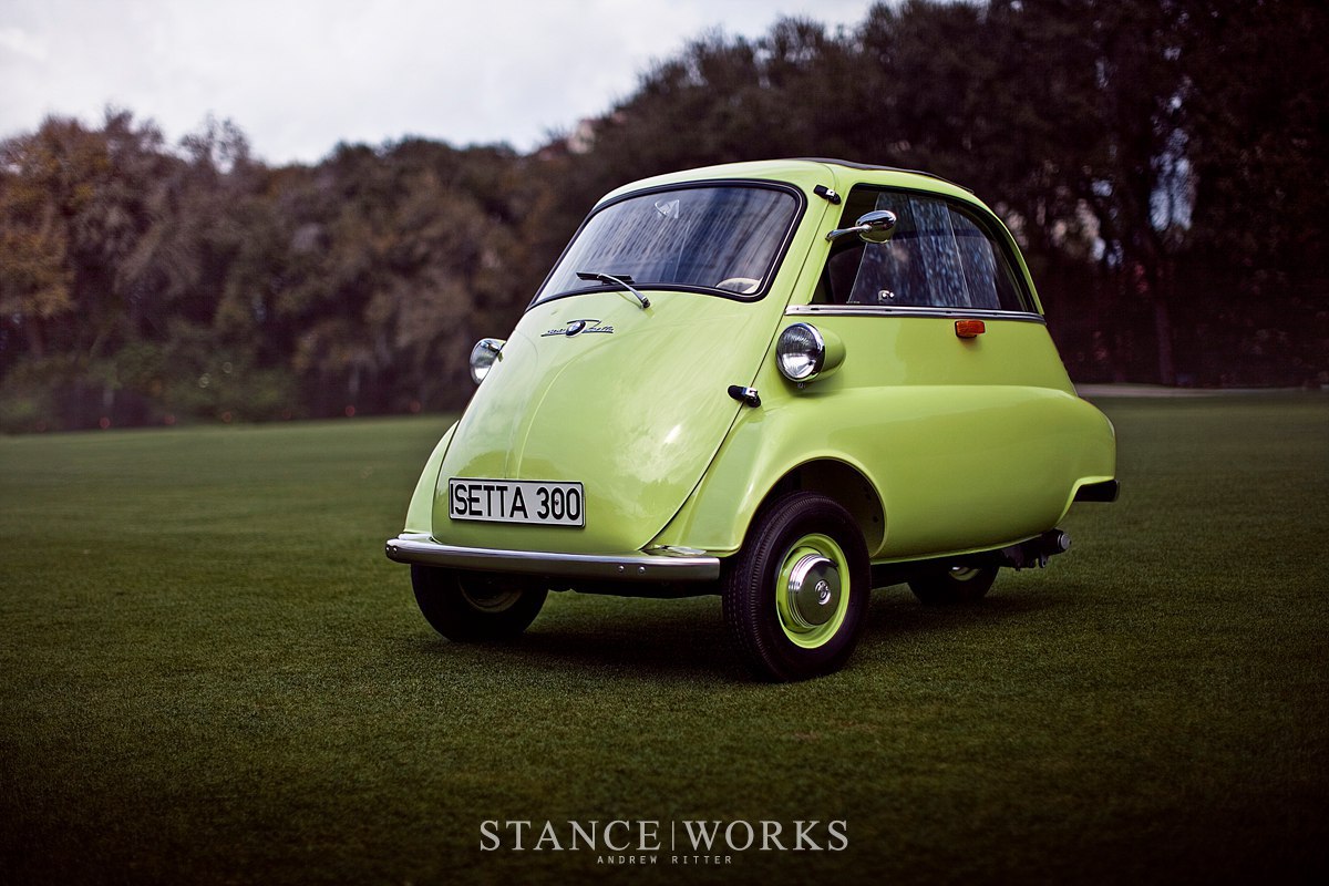 Мотоколяска BMW Isetta 300