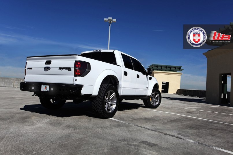 Ford F-150 SVT Raptor. - 3