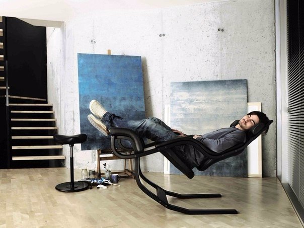    VARIER FURNITURE - 5