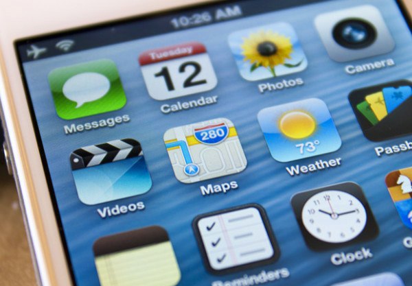 [] iPhone 4s  iOS 6   iPhone 5s  iOS 9.  Google Trends,  ...