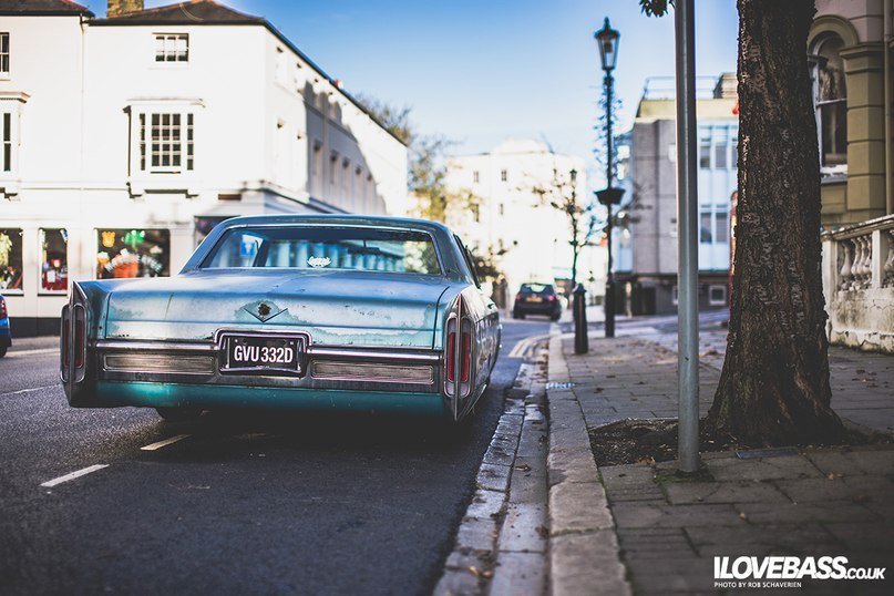 Cadillac De Ville. - 7