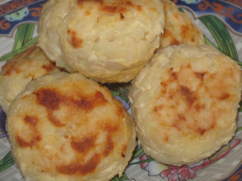 Детское меню - запеченные макаронные биточки с курицей.Автор: Наталья ВасильеваИнгредиенты на ...