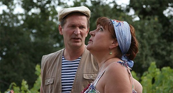 Я была слепая и глухая, когда выходила за тебя замуж! - Вот видишь, Валюха, от каких болезней я тебя ...