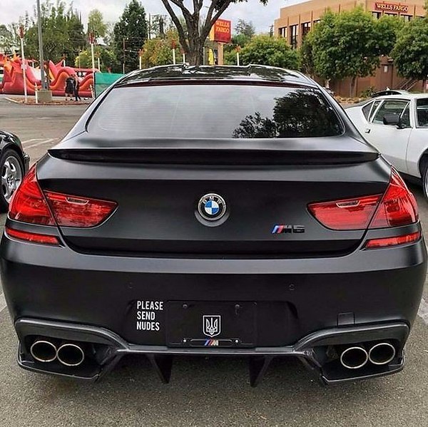 BMW M6 Black