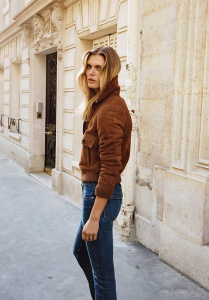 By Angelo Pennetta - 7