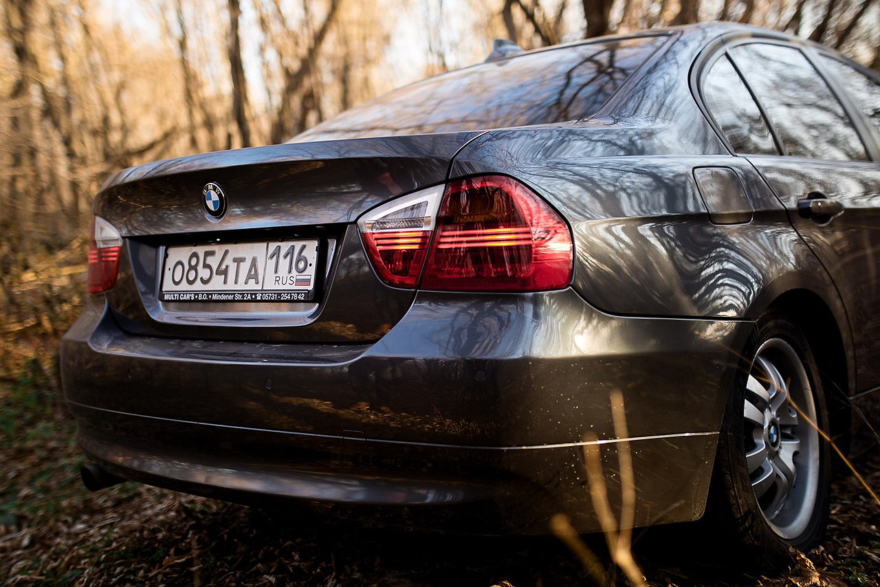 BMW E90 320I, Foto - 2