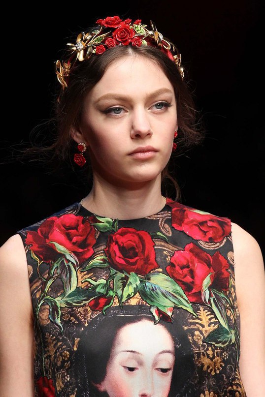 Dolce & Gabbana.