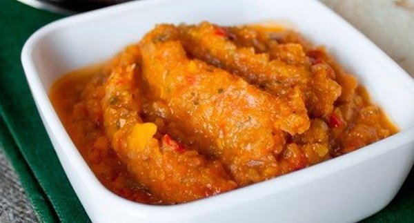 КАБАЧКОВАЯ АДЖИКА.Острая и о-очень вкусная!Ингредиенты:- 5 кг кабачков- 200 грамм чеснока- 1 кг ...