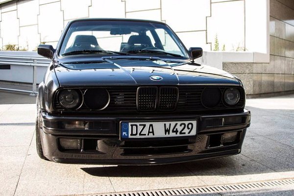BMW e30