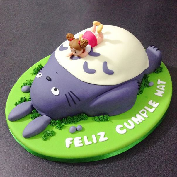 cute totoro cakes - 3