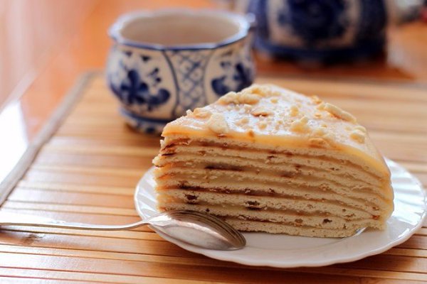 ТОП -9 вкусных рецептов за 10 минут.1. Пицца на сковородкеИнгредиенты: 4 ст.л. сметаны 4 ст.л. ... - 9