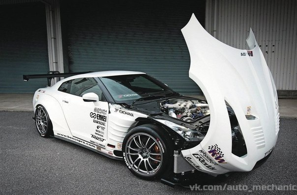 Nissan GT-R. : 1 000 .. :   CP;   Carillo; ...