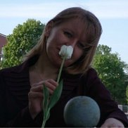 Tania, 45 , 
