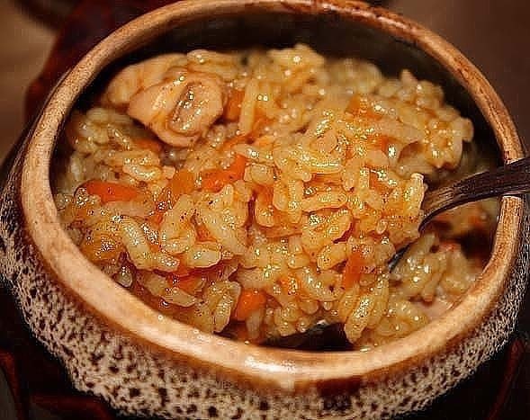 ПОДБОРКА ВКУСНЫХ ВТОРЫХ БЛЮД.Слоеное жаркоеИнгредиенты:- 0,5 кг свиного мяса- растительное масло- ... - 4
