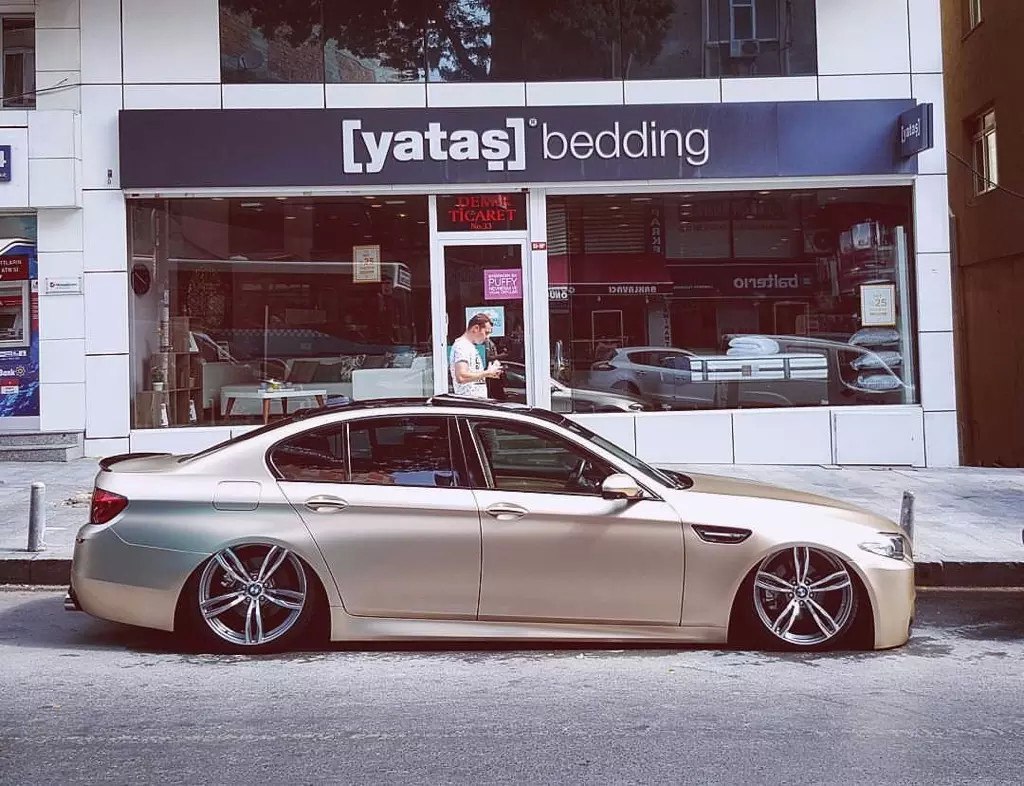 BMW 5-Series lowered - 7