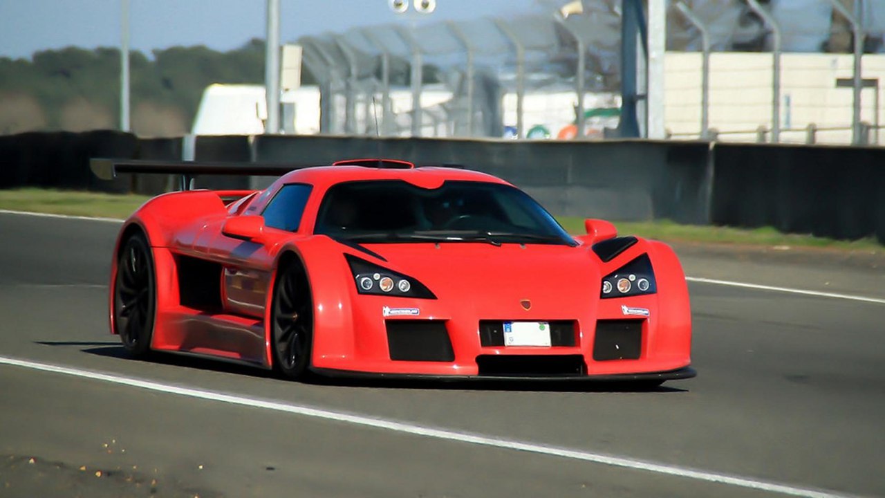 Gumpert Apollo S