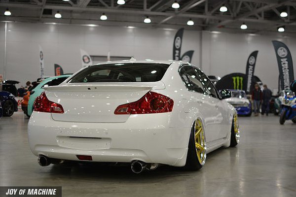 Infiniti G25 - 2