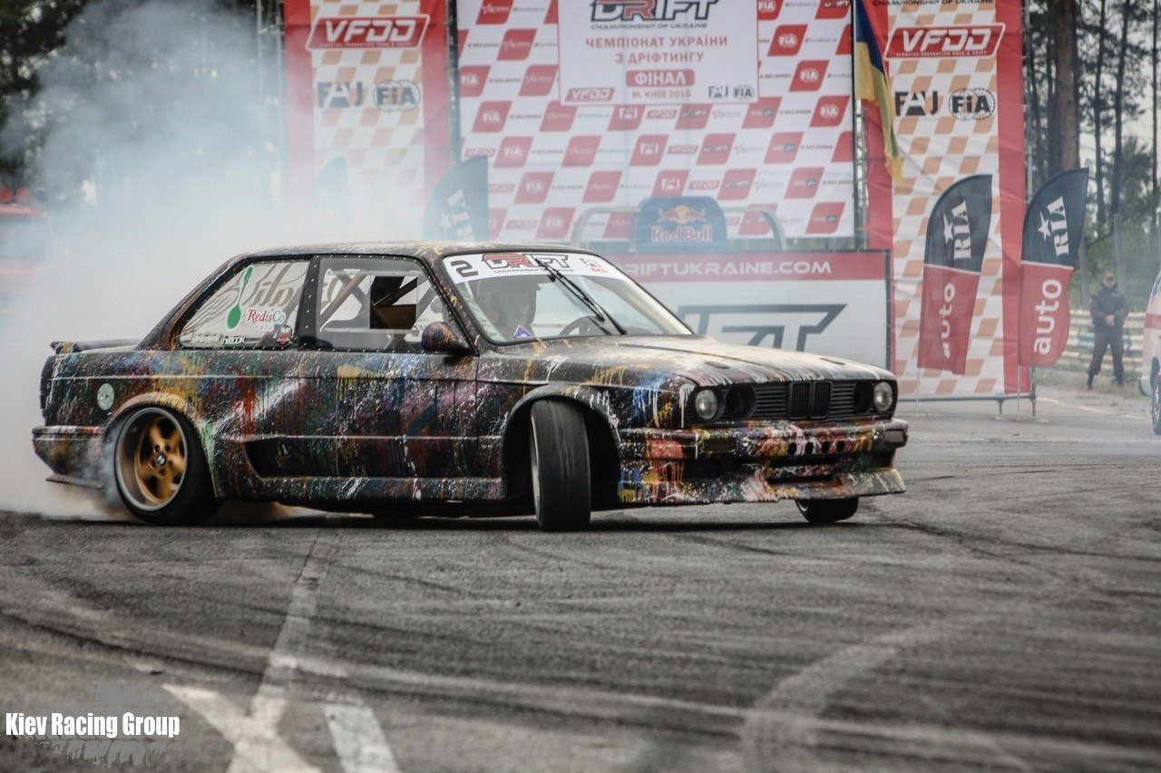 BMW e30