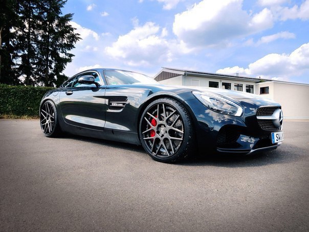 Mercedes-AMG GT S