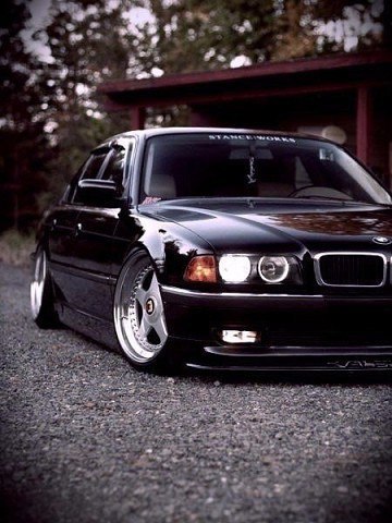 BMW 750iL - 6