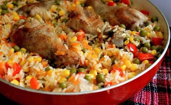 Курица с рисом и овощами по-каталонски. Обожаю готовить курицу с рисом по этому рецепту. Аромат во ... - 7