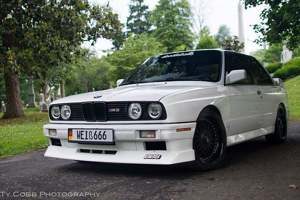 BMW M3 (E30)