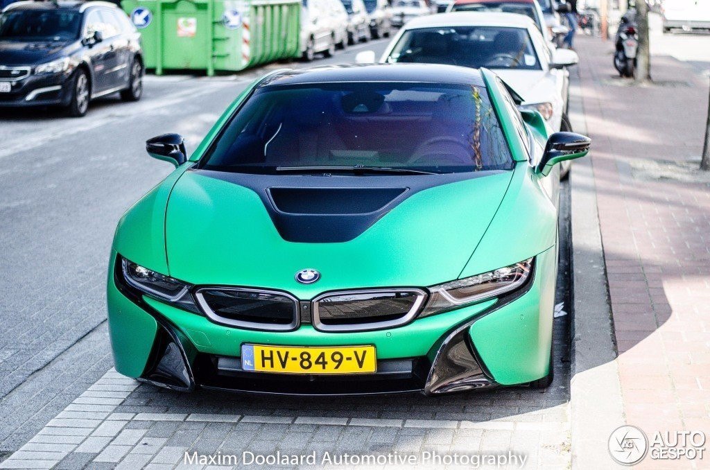 BMW i8