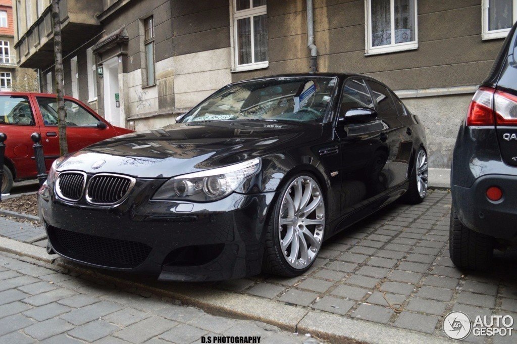 BMW M5 E60