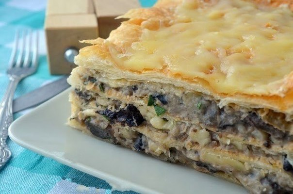 Горячий "Наполеон" с картофельно-грибным кремом. Очень вкусное и красивое горячее блюдо. ...