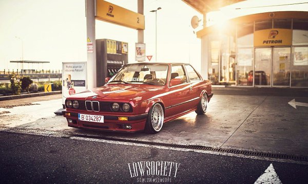 BMW e30