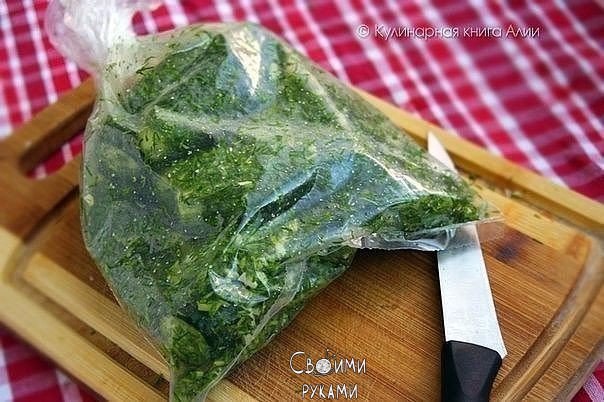 Быстрые малосольные огурчики в пакете. Если вы еще не пробовали такой метод быстрой засолки, то ...