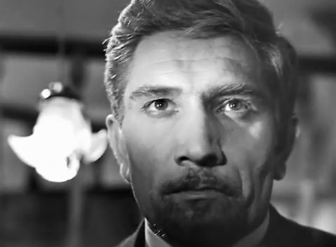   - 1  2016  14:02 - 4