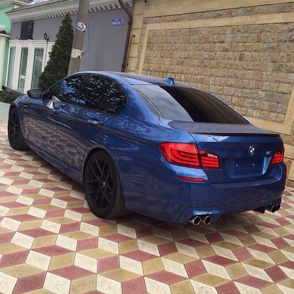 BMW M5 F10