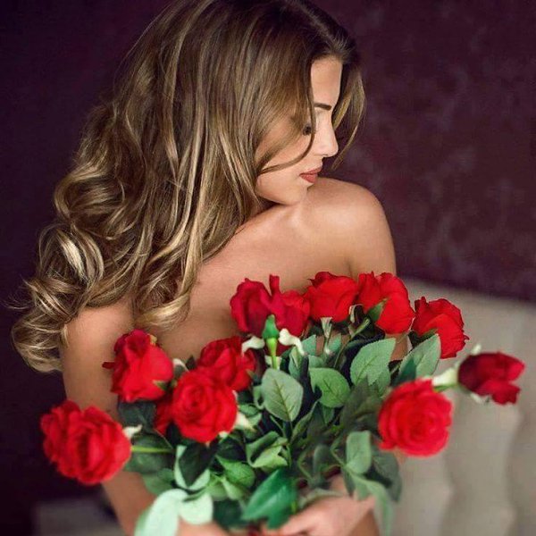 Людям не всегда нужны советы. Иногда им нужна рука, которая поддержит. Ухо, которое выслушает и ...