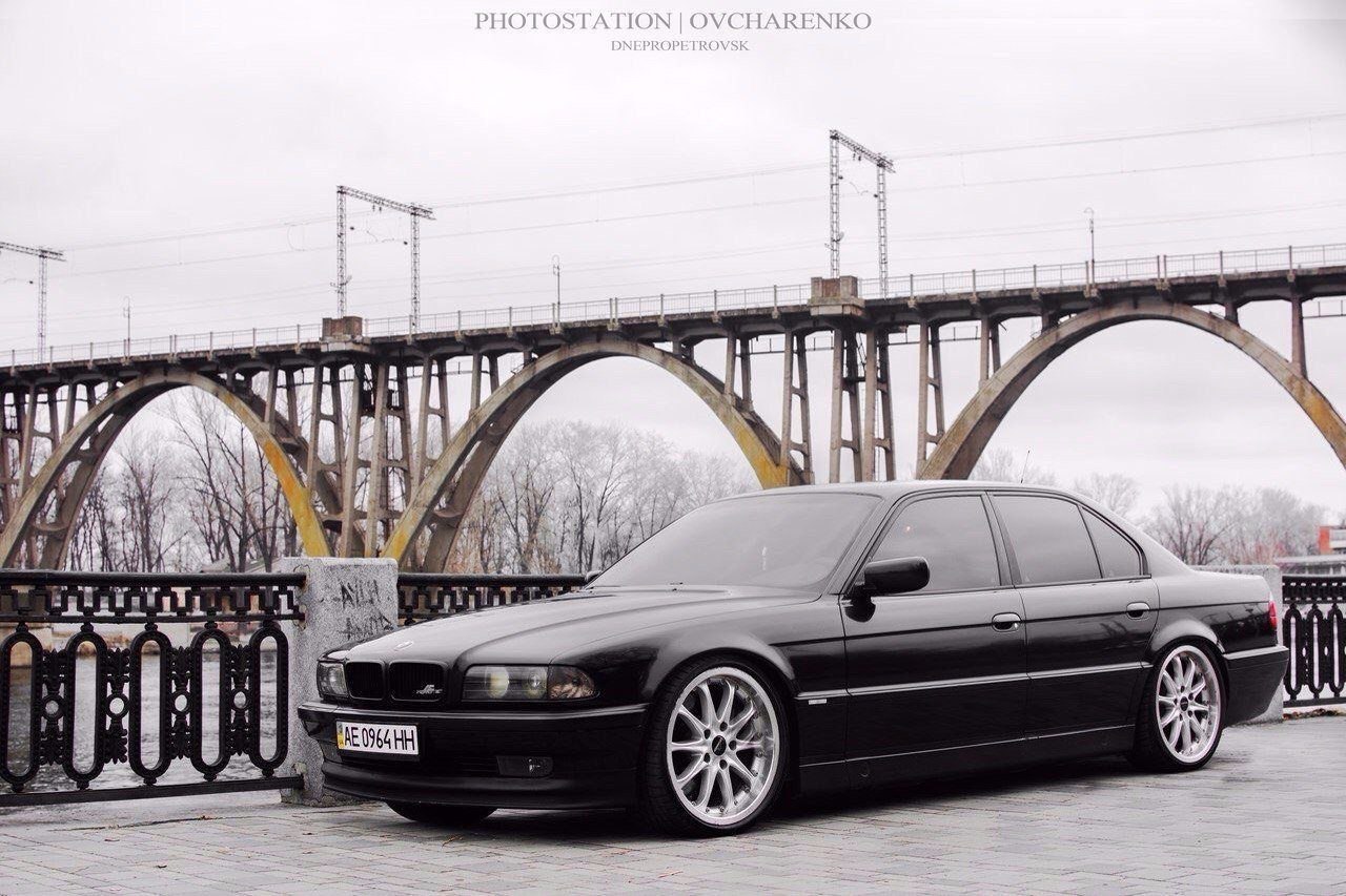 BMW 7-Series E38